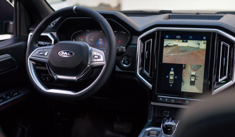 
								2025 Jac T9 2.0 Advance AT 4X4 full									