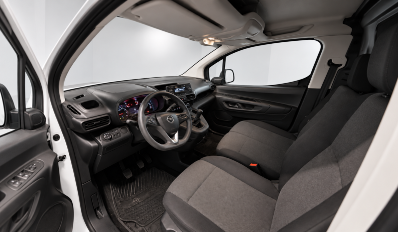
								2022 Opel Combo MT Diesel full									