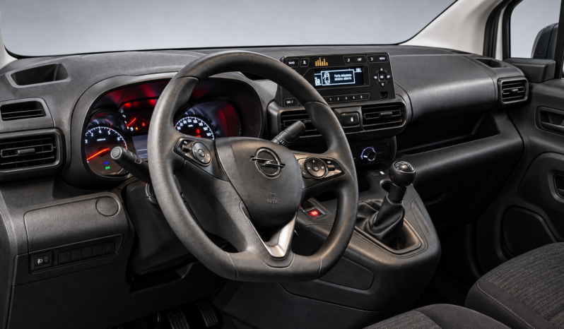 
								2022 Opel Combo MT Diesel full									