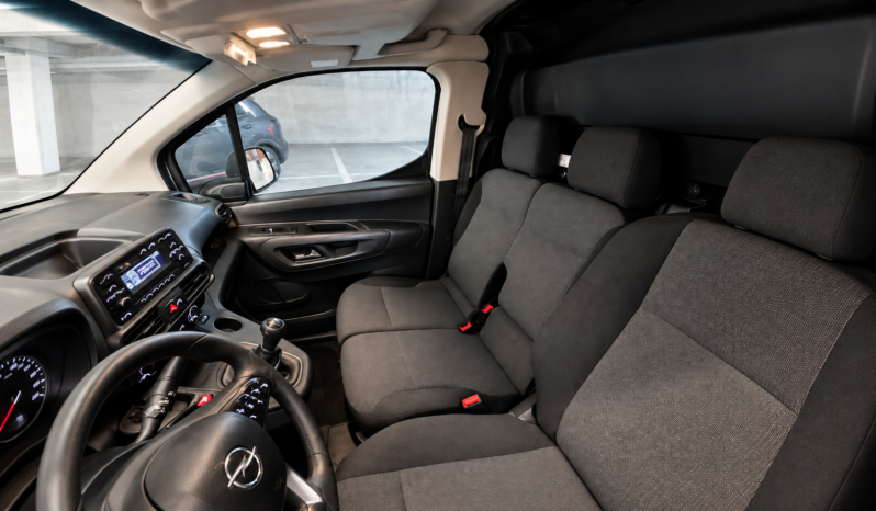 
								2022 Opel Combo MT Diesel full									