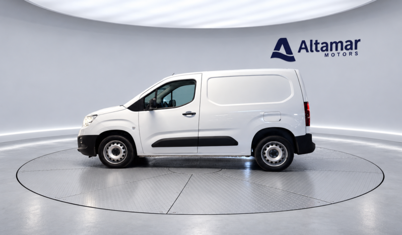 
								2022 Opel Combo MT Diesel full									